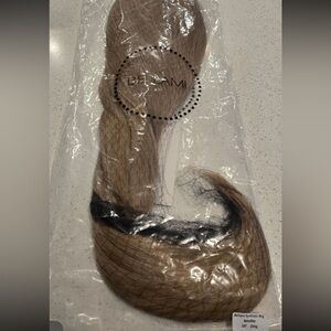 Bellami Synthetic Wig Jennifer 26
INCH 295g New!